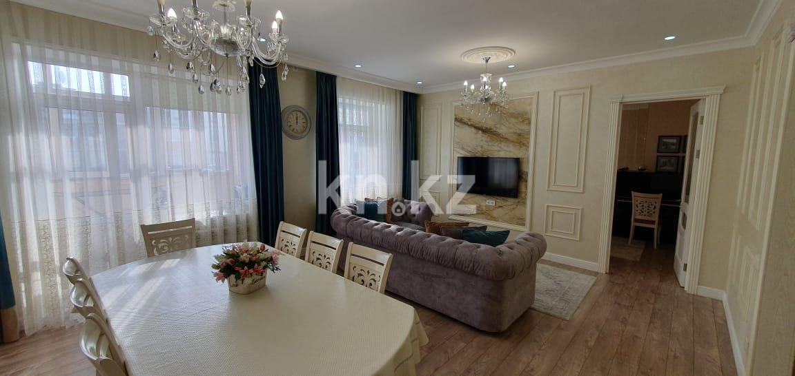 Продажа 5-комнатной квартиры, 150 м², мкр. Гульдер-1 в Караганде - фото 2