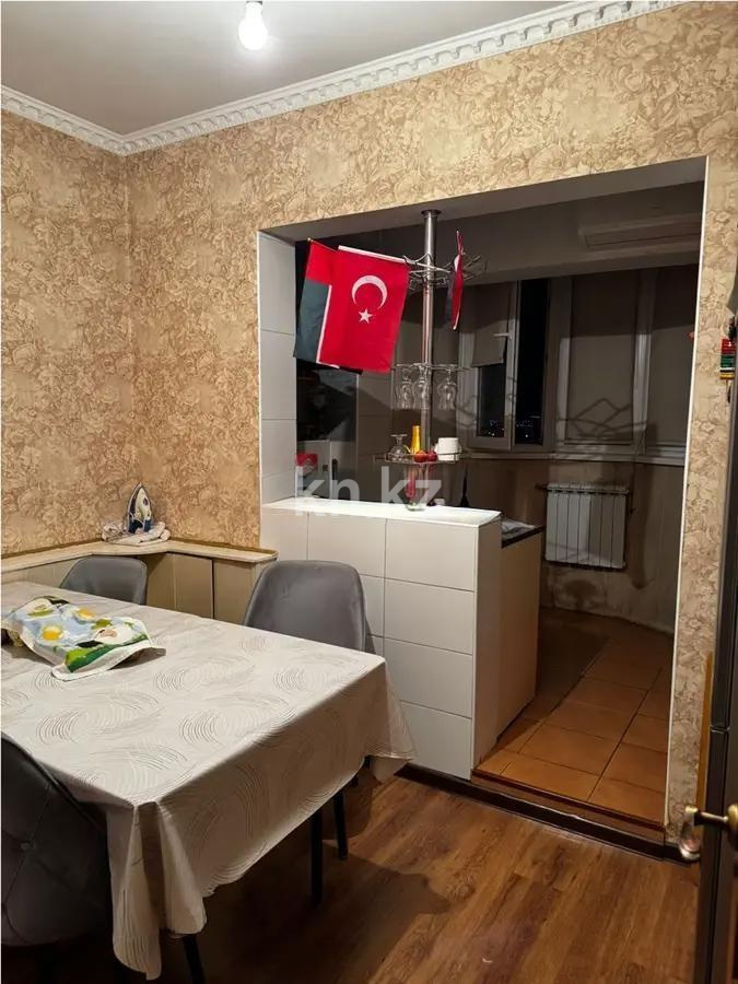 Продажа 3-комнатной квартиры, 70 м², мкр-н Жетысу-1, дом  32 в Алматы - фото 2