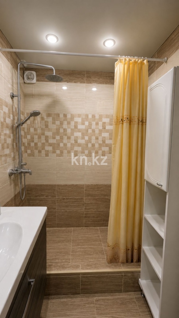 Продажа 4-комнатной квартиры, 64 м² в Караганде - фото 13