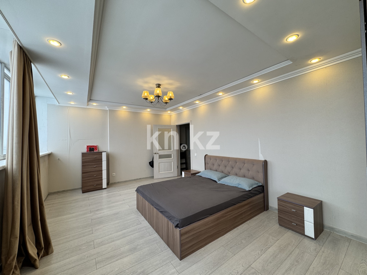 Продажа 3-комнатной квартиры, 110.5 м² в Караганде - фото 12