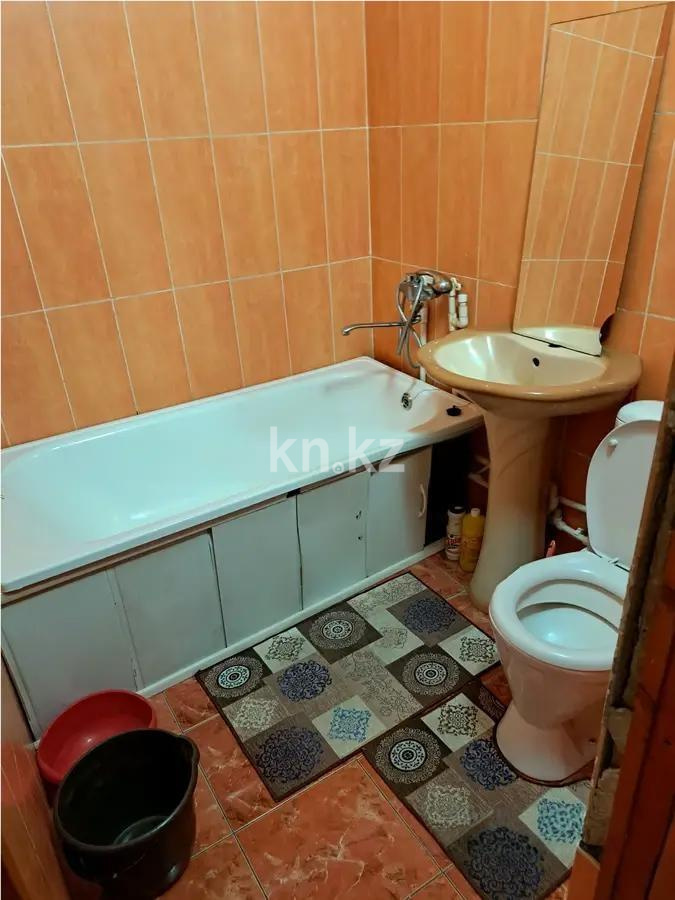 Продажа 1-комнатной квартиры, 31 м², мкр-н 12, дом  5 в Караганде - фото 3