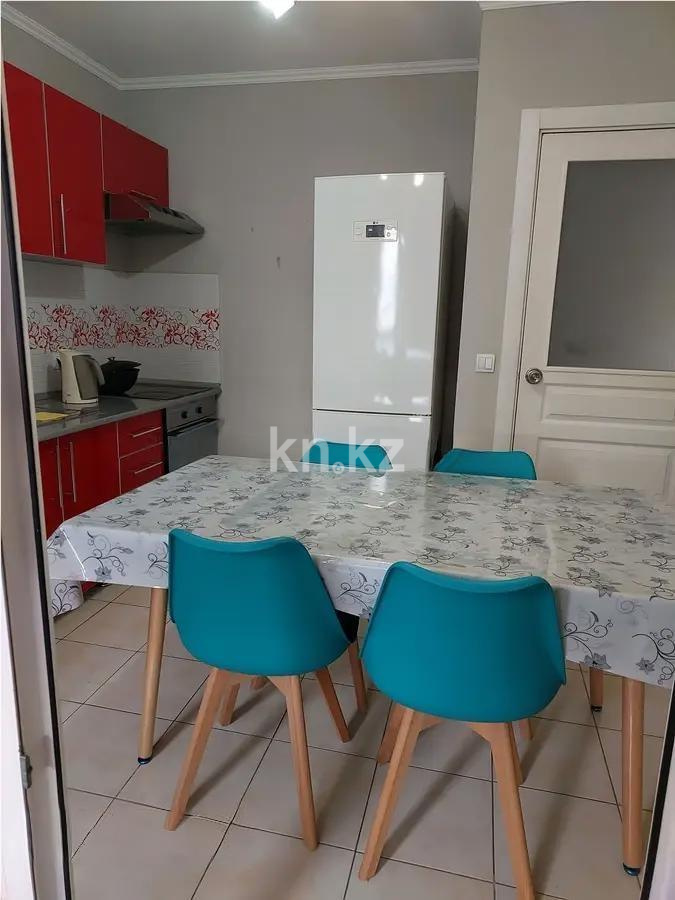 Продажа 1-комнатной квартиры, 41 м², мкр. Аккент, дом  13 в Алматы - фото 2