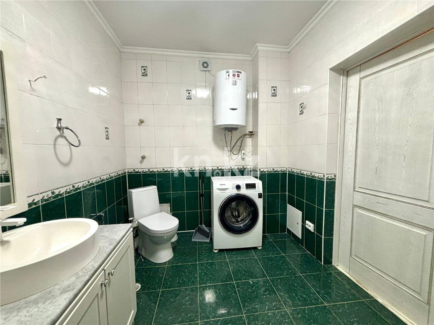 Продажа 3-комнатной квартиры, 96 м² в Караганде - фото 20