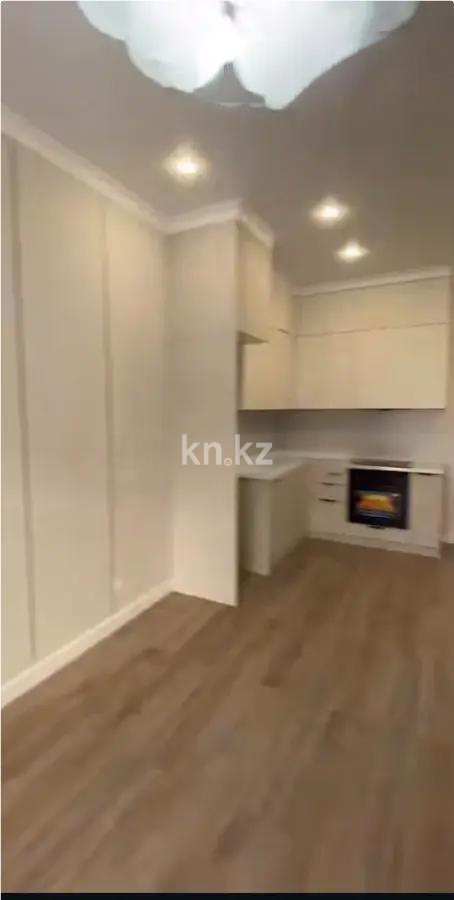 Продажа 3-комнатной квартиры, 65 м², ул. Е-15, дом  16 в Астане - фото 2