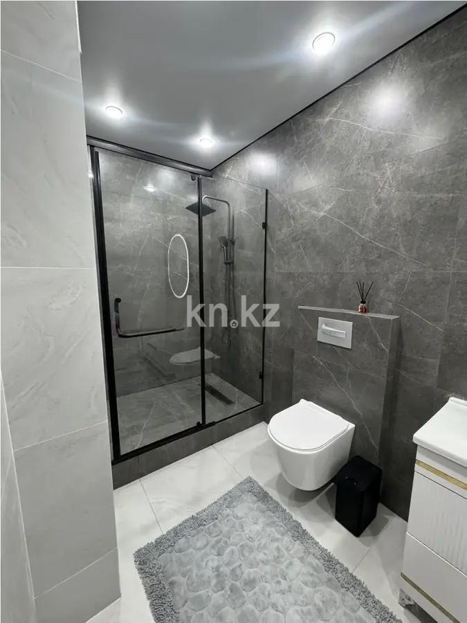 Продажа 3-комнатной квартиры, 65 м², мкр-н Гажайып, дом  5/2 в Алматы - фото 4