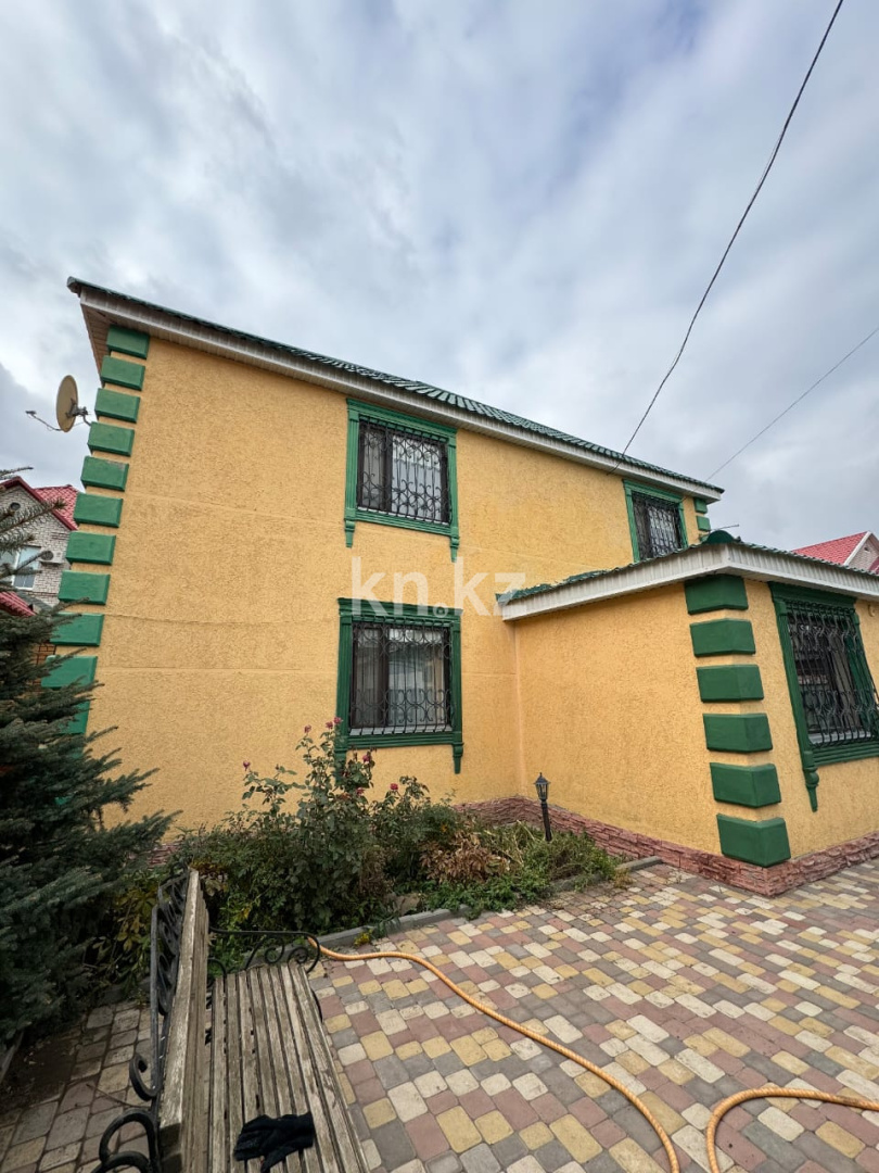 Продажа 5-комнатного дома, 260 м² в Актобе