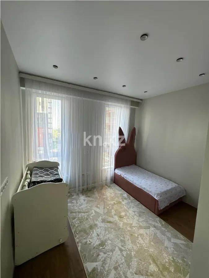 Продажа 3-комнатной квартиры, 75 м², пр. Абая, дом  164 в Алматы - фото 3