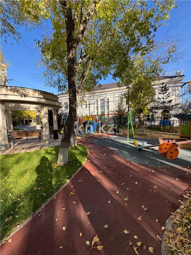 Продажа 3-комнатной квартиры, 107 м² в Караганде - фото 20