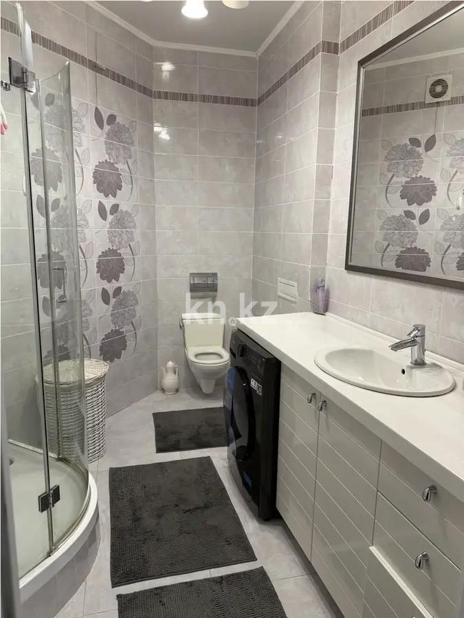 Продажа 5-комнатной квартиры, 228 м² в Астане - фото 8