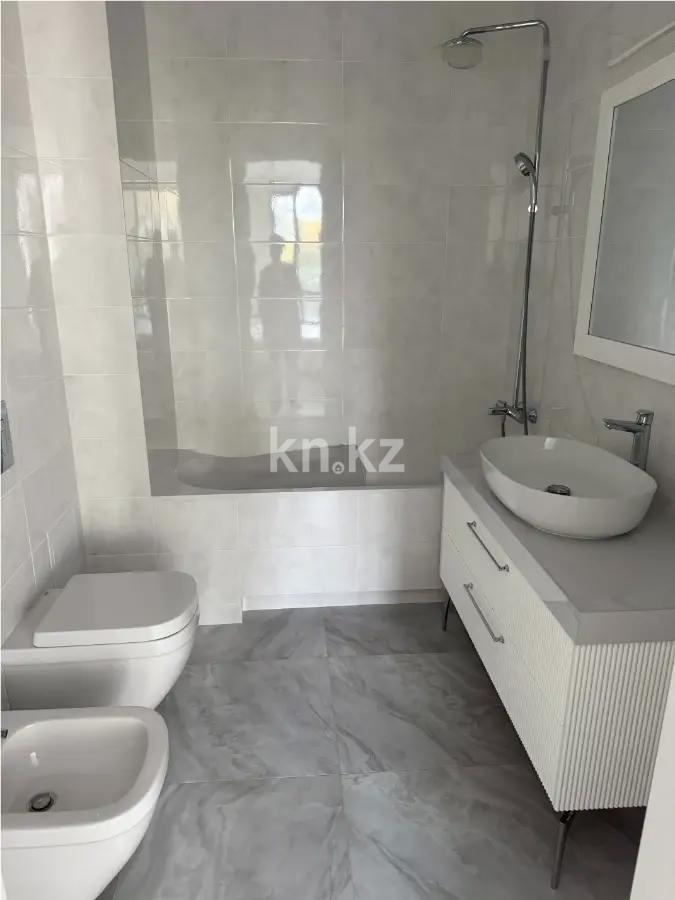 Продажа 3-комнатной квартиры, 140 м² в Алматы - фото 5