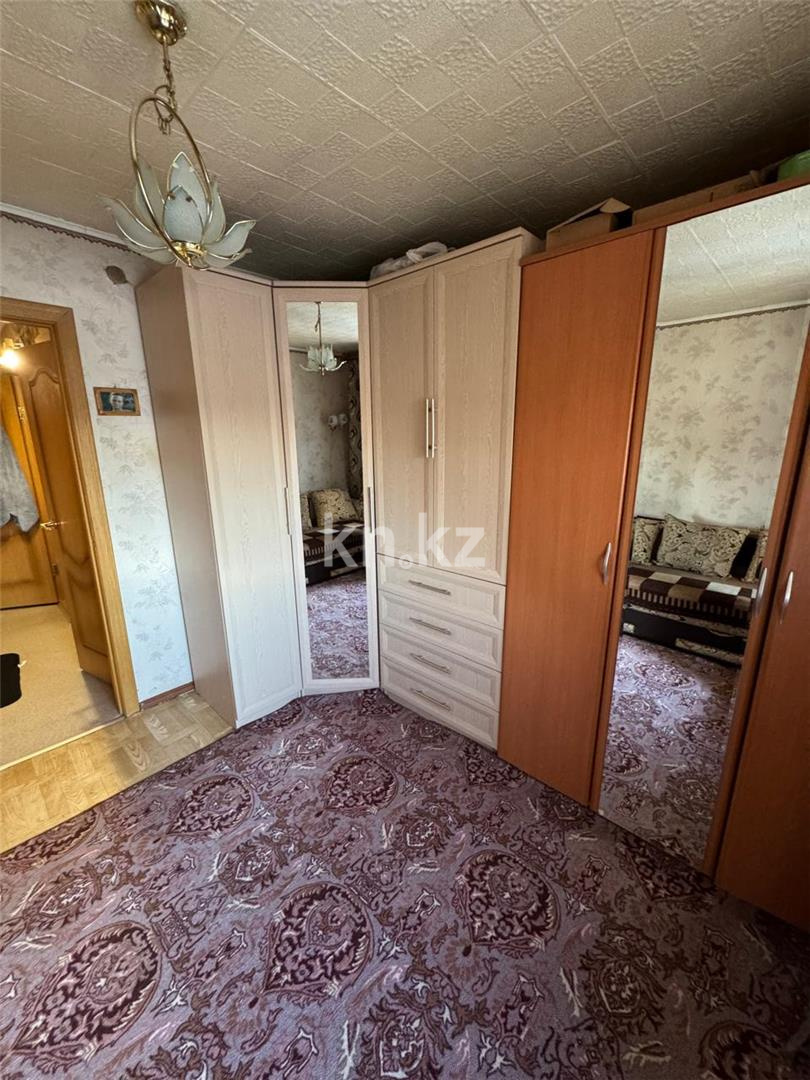 Продажа 3-комнатной квартиры, 58 м², ул. Крылова в Караганде - фото 5