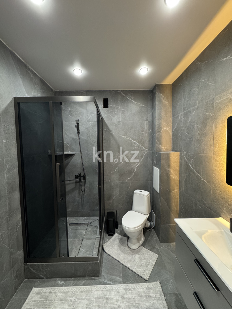 Аренда 1-комнатной квартиры посуточно, 46.7 м² в Актобе - фото 19