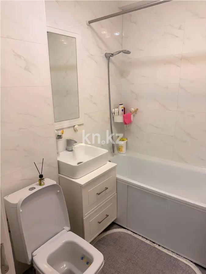 Продажа 1-комнатной квартиры, 40.6 м² в Алматы - фото 4