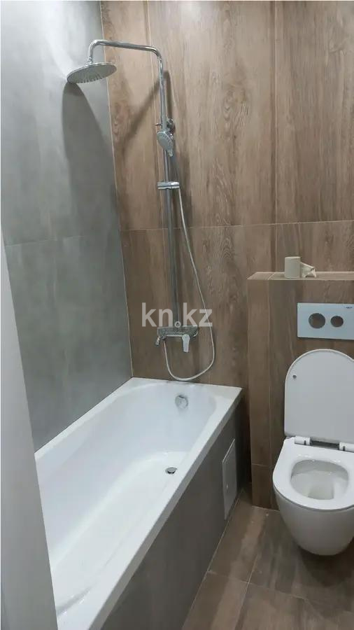 Продажа 1-комнатной квартиры, 40 м², ул. Калдаякова, дом  61 в Астане - фото 2