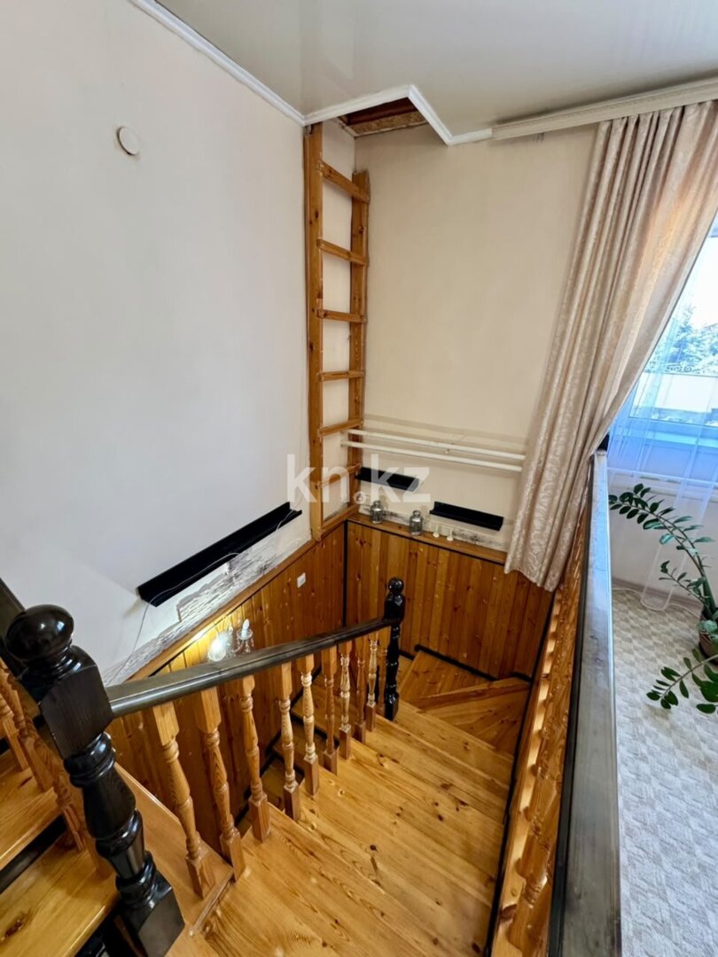 Продажа 5-комнатного дома, 205 м² в Караганде - фото 12