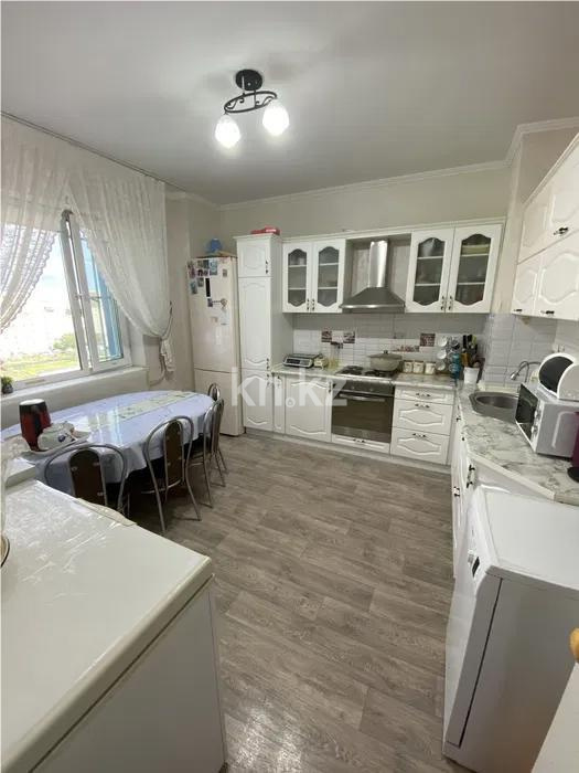 Продажа 3-комнатной квартиры, 80 м², ул. Сарыарка, дом  31 в Караганде - фото 4