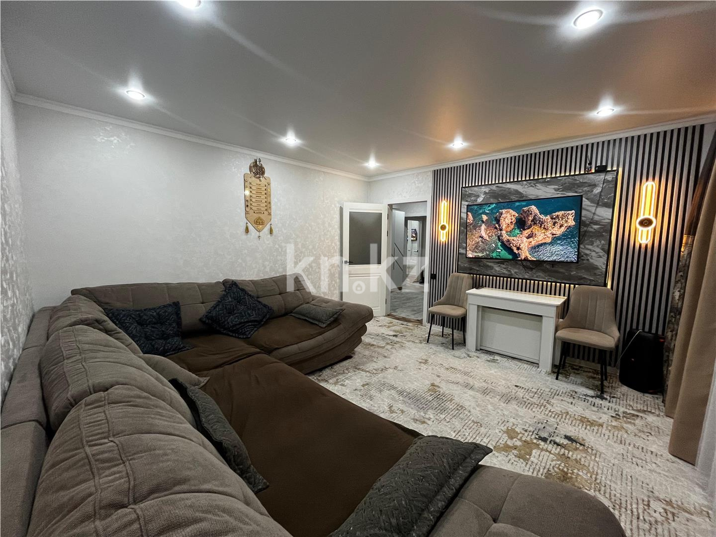 Продажа 3-комнатной квартиры, 65 м², мкр-н Голубые Пруды в Караганде - фото 2