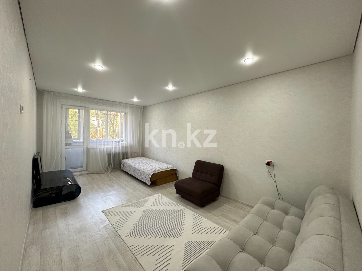 Продажа 1-комнатной квартиры, 30.5 м² в Караганде