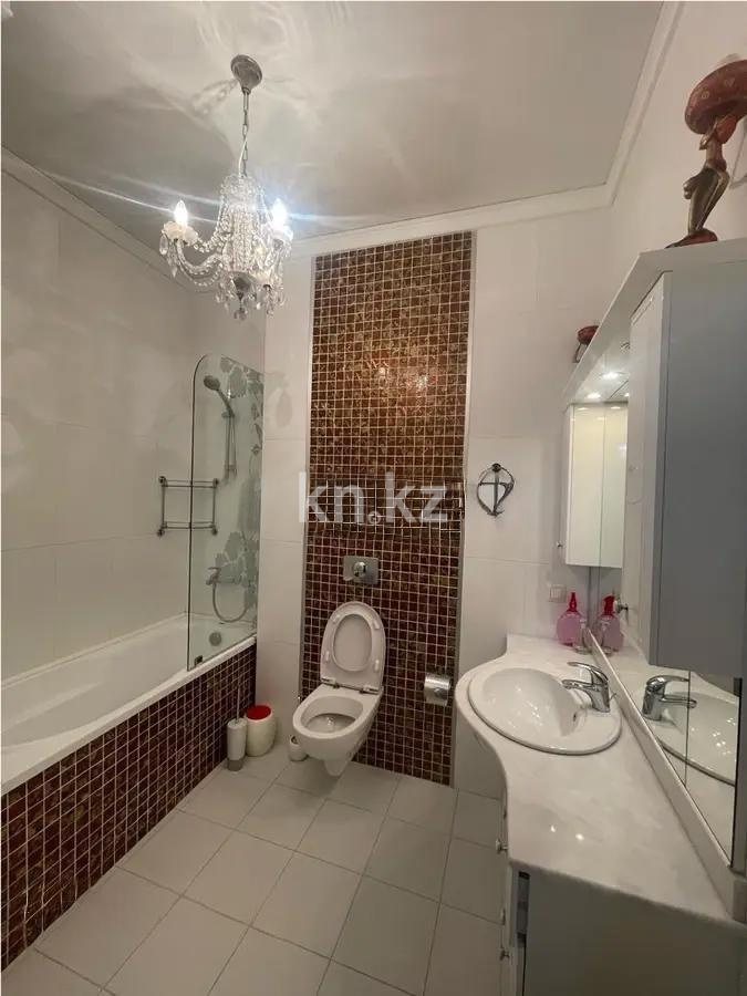 Продажа 4-комнатной квартиры, 171.8 м², ул. Достык, дом  10 в Астане - фото 7