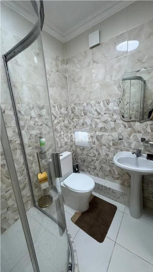 Продажа 3-комнатной квартиры, 121 м², ул. Аскарова, дом  21/15 в Алматы - фото 5