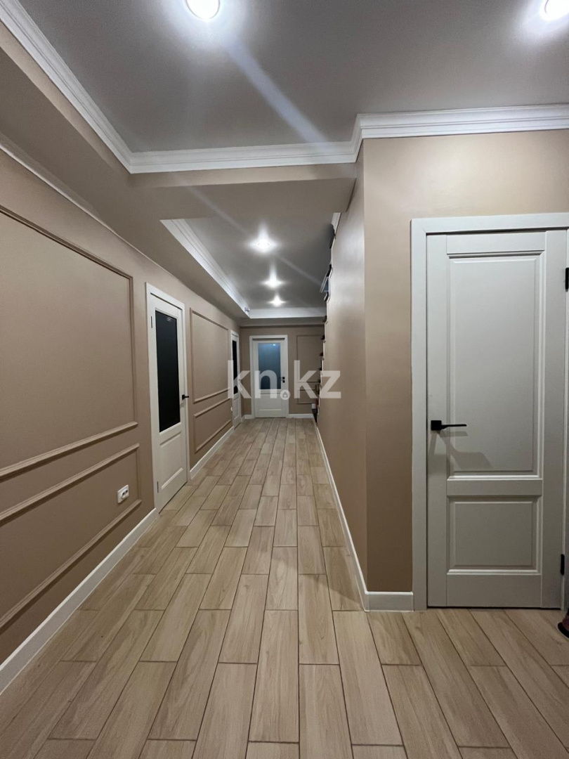 Продажа 6-комнатного дома, 267 м², 5-я в Караганде - фото 13