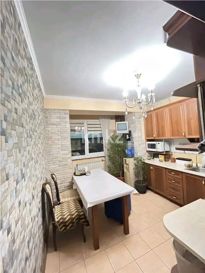 Продажа 3-комнатной квартиры, 74 м², мкр. Мамыр-1, дом  5 в Алматы