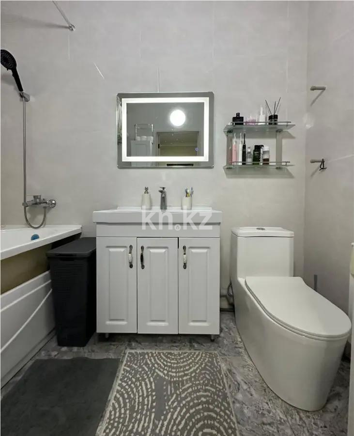 Продажа 2-комнатной квартиры, 68 м² в Алматы - фото 4