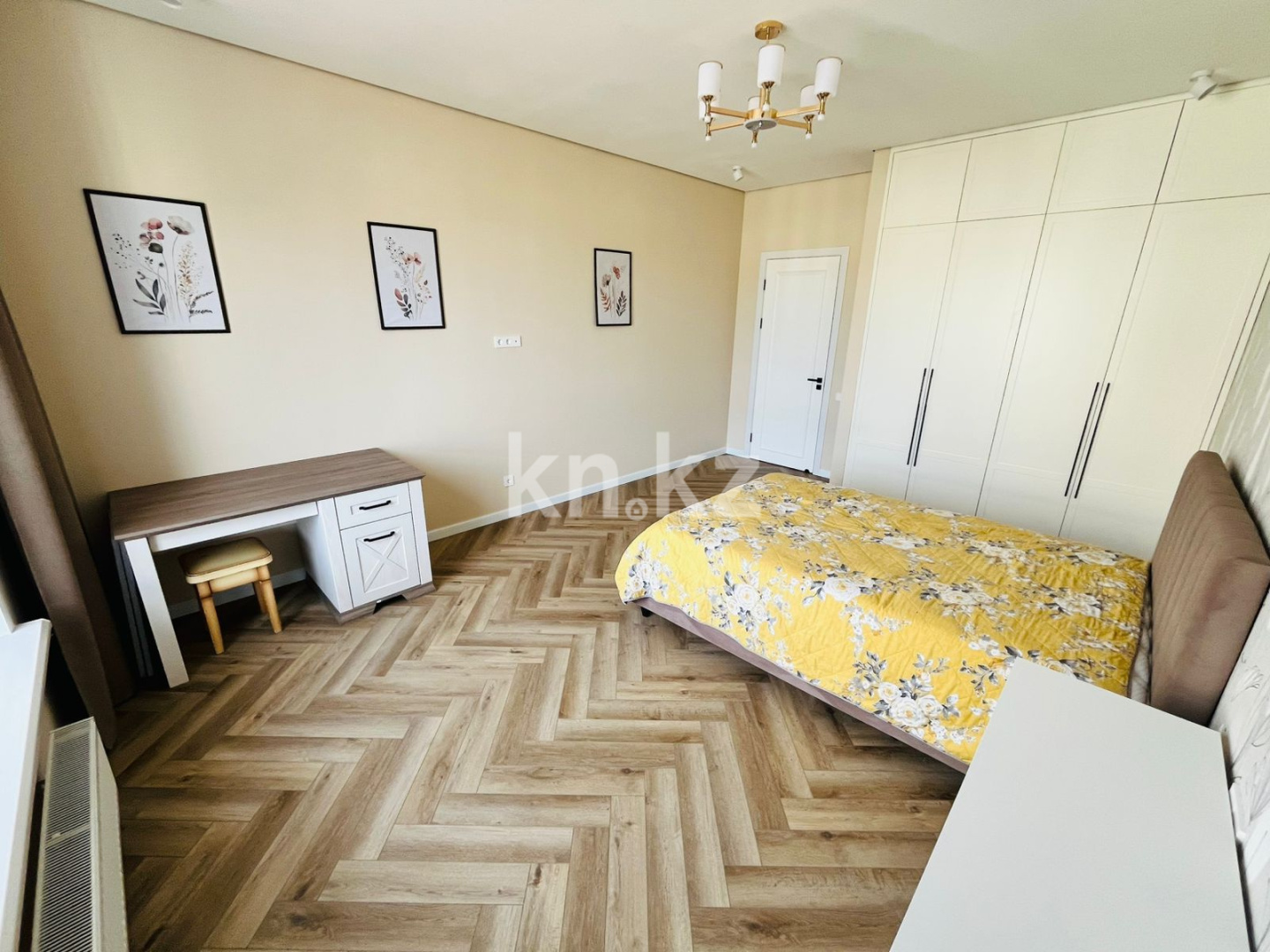 Продажа 3-комнатной квартиры, 104.6 м², ул. Бокейхана, дом  16/3 в Астане - фото 8