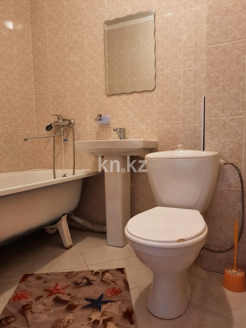 Аренда 1-комнатной квартиры посуточно, 35 м², мкр-н Авангард-4 в Атырау - фото 5