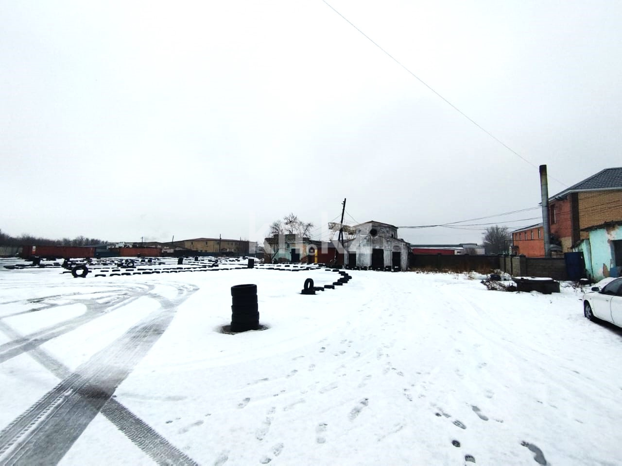 Продажа , 1000 м², ул. Заводская в Караганде