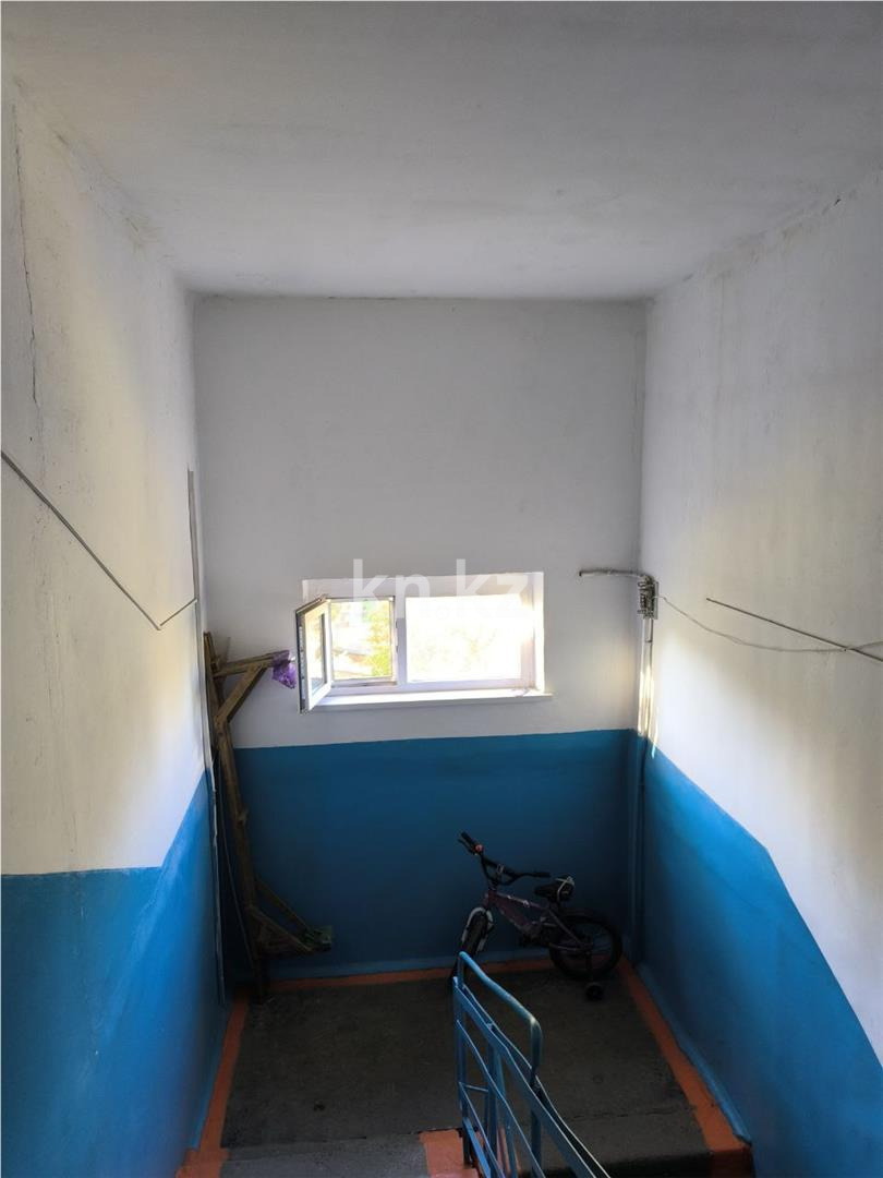 Продажа 3-комнатной квартиры, 62 м², ул. Муканова в Караганде - фото 14