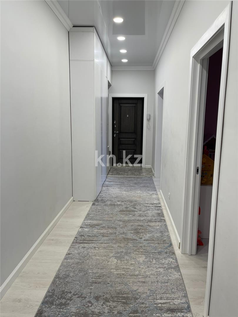 Продажа 3-комнатной квартиры, 87 м², мкр-н Степной-2, дом  14/1 в Караганде - фото 15