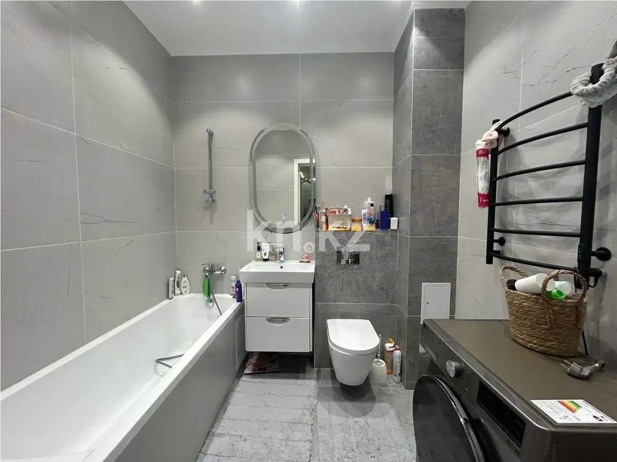 Продажа 4-комнатной квартиры, 125 м², ул. Култегин, дом  11 в Астане - фото 5