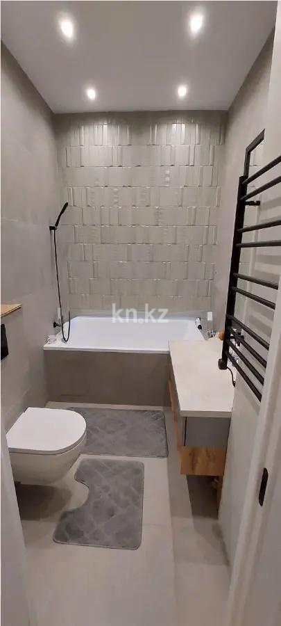 Продажа 1-комнатной квартиры, 42.2 м², ул. Тургута Озала, дом  194 в Алматы - фото 4