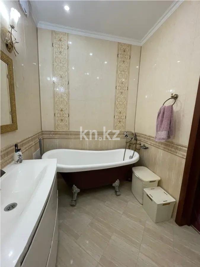 Продажа 2-комнатной квартиры, 100 м², ул. Бокейхана, дом  6 в Астане - фото 3