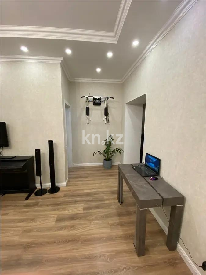 Продажа 2-комнатной квартиры, 67 м², ул. Толе би, дом  44/1 в Астане - фото 4