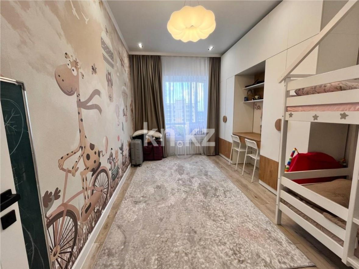 Продажа 3-комнатной квартиры, 85 м², 137 учетный квартал в Караганде - фото 18