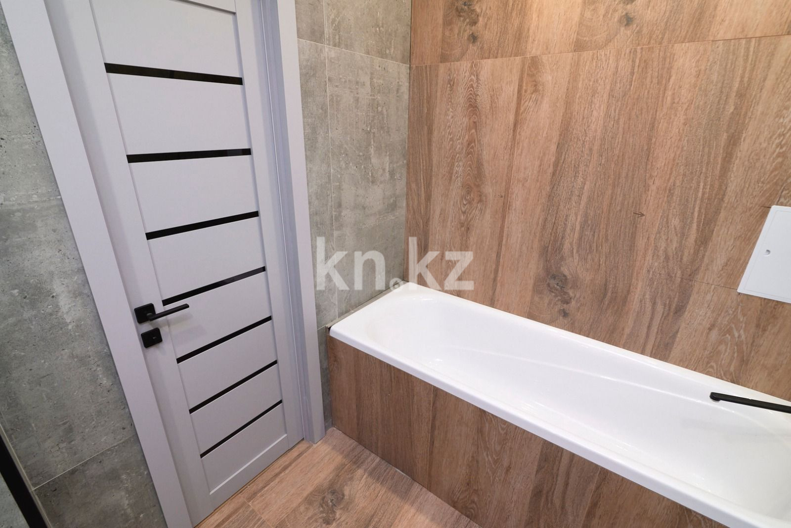 Продажа 1-комнатной квартиры, 40.6 м², ул. Е-509, дом  9 - пр. Улы Дала в Астане - фото 14