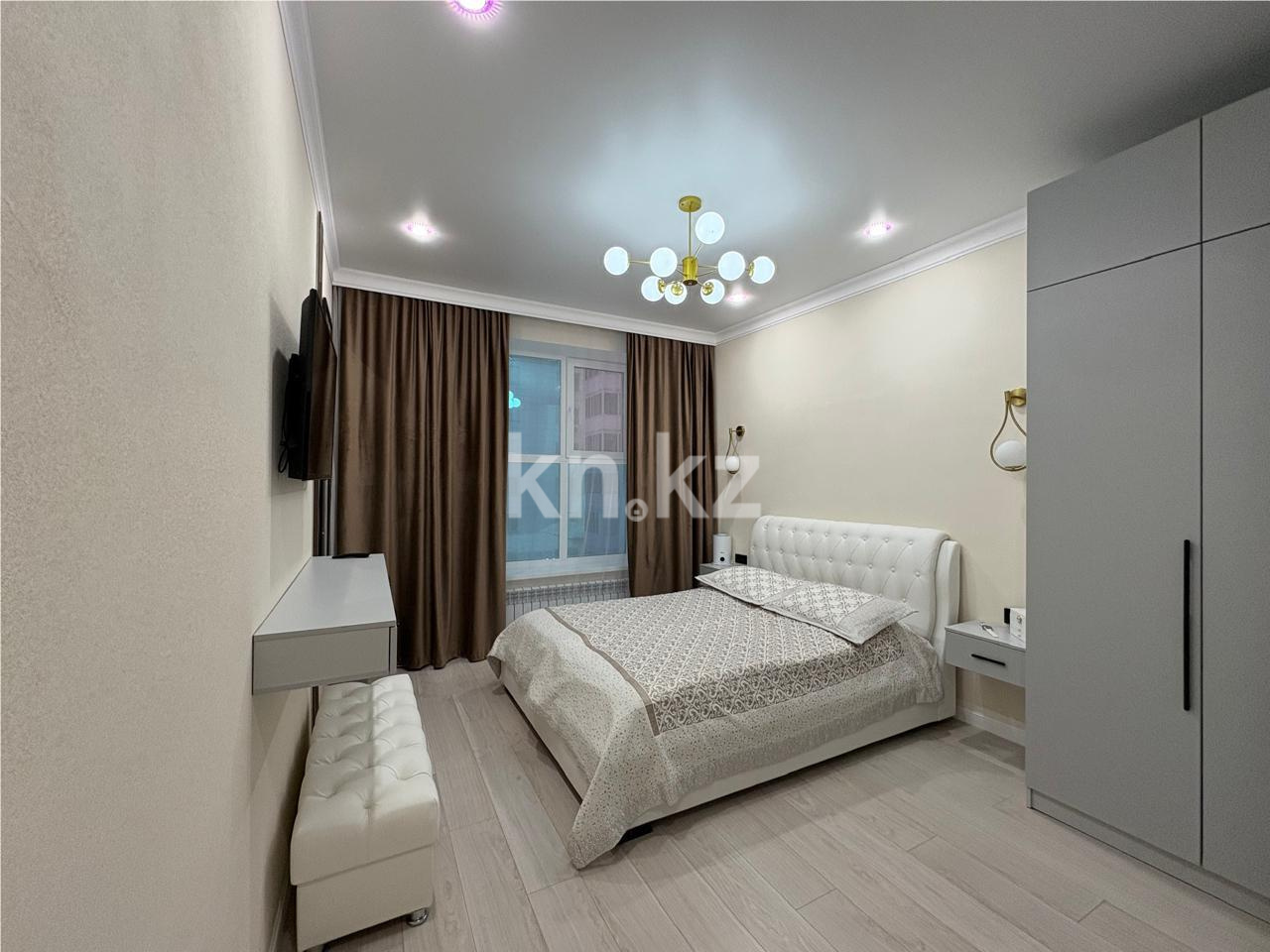 Продажа 3-комнатной квартиры, 102 м², мкр-н Орбита-1 в Караганде - фото 3