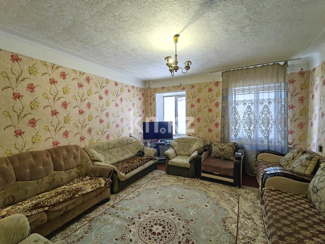 Продажа 2-комнатной квартиры, 65 м² в Караганде