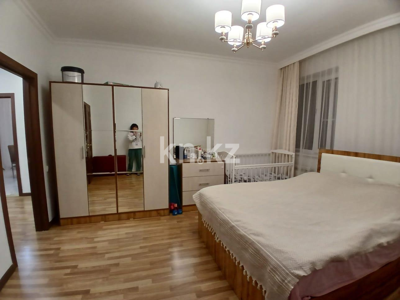 Продажа 2-комнатной квартиры, 70.3 м², ул. Иманова в Астане - фото 4