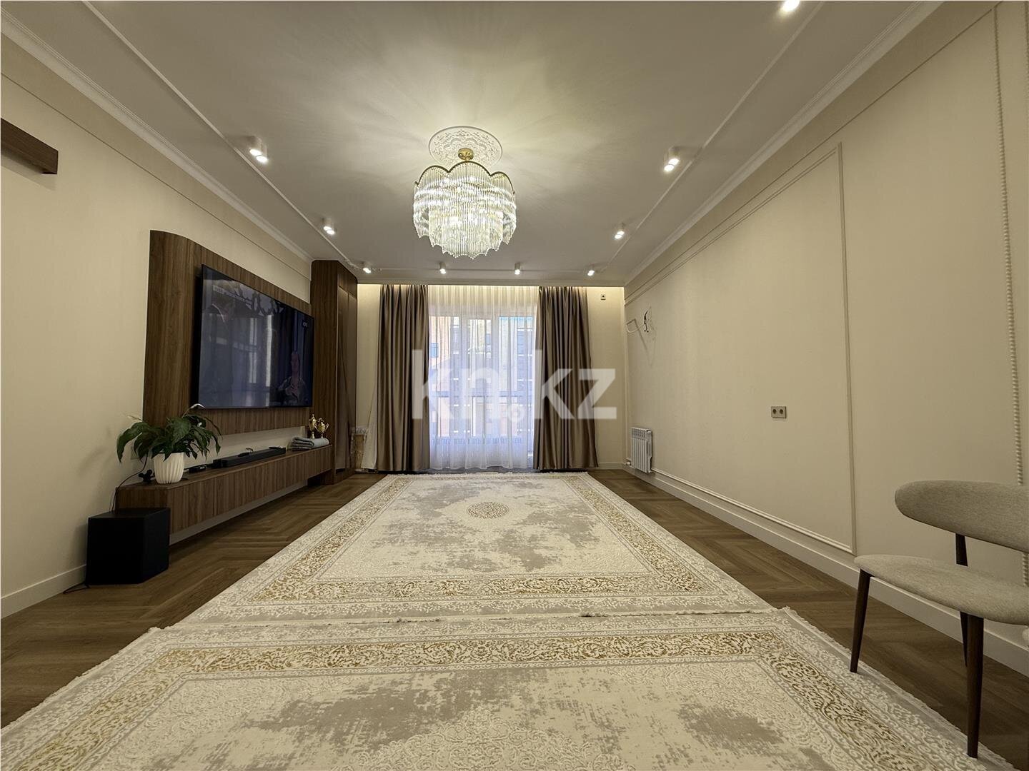 Продажа 4-комнатной квартиры, 130 м² в Караганде - фото 2