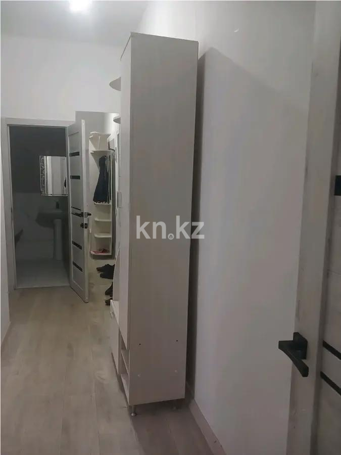 Продажа 2-комнатной квартиры, 64 м², ул. Букетова, дом  3/5 в Караганде - фото 5