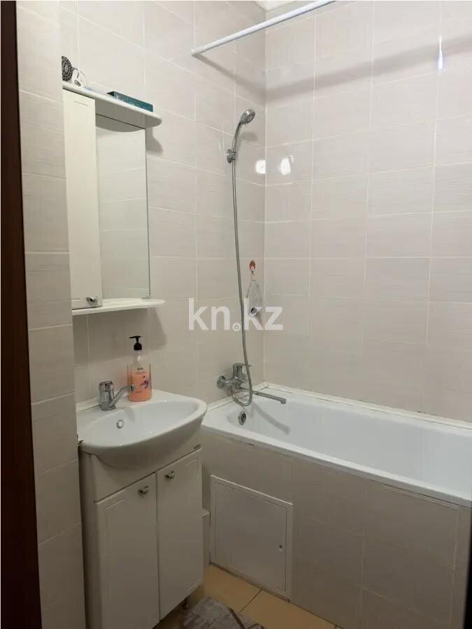Продажа 1-комнатной квартиры, 42.4 м² в Астане - фото 3