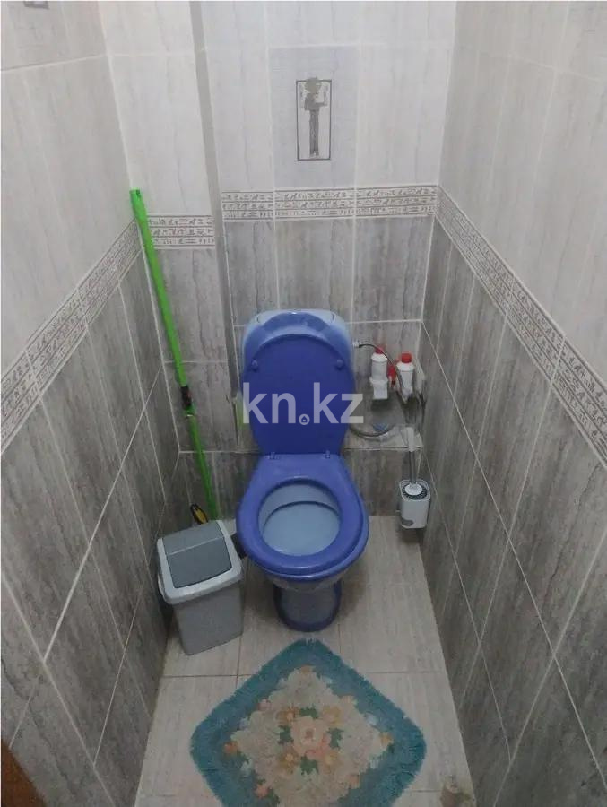 Продажа 3-комнатной квартиры, 62 м², ул. Гапеева, дом  7 в Караганде - фото 6