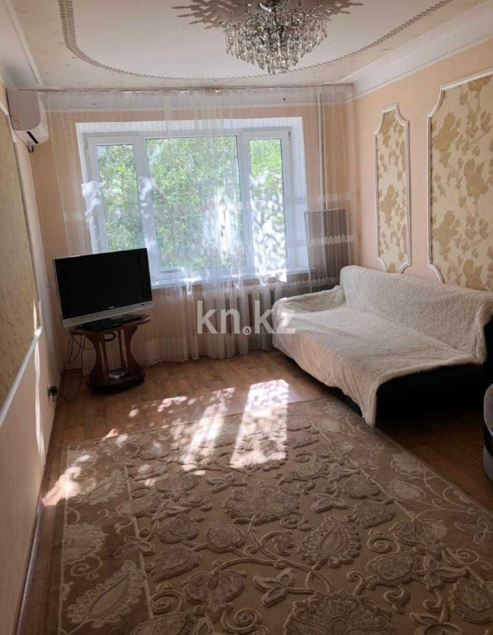 Аренда 1-комнатной квартиры, 30 м², ул. Шашкина, дом  3 - пр. Аль-Фараби в Алматы