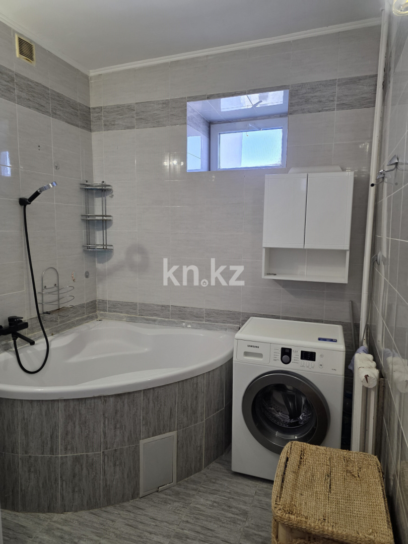 Продажа 2-комнатной квартиры, 76.5 м², ул. Бараева в Астане - фото 11