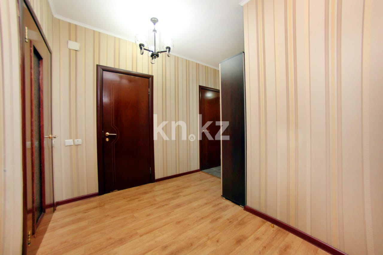 Аренда 2-комнатной квартиры посуточно, 70 м², ул. Хусаинова, дом  225 в Алматы - фото 23