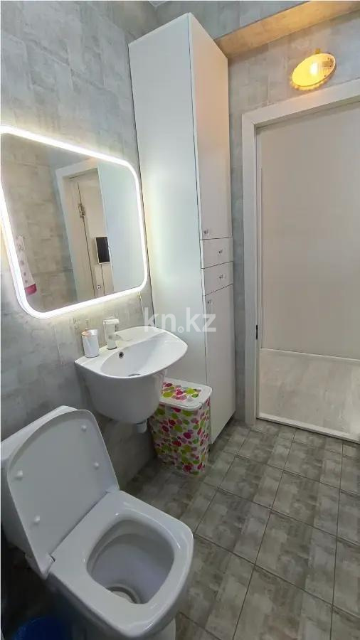 Продажа 3-комнатной квартиры, 72 м² в Алматы - фото 12