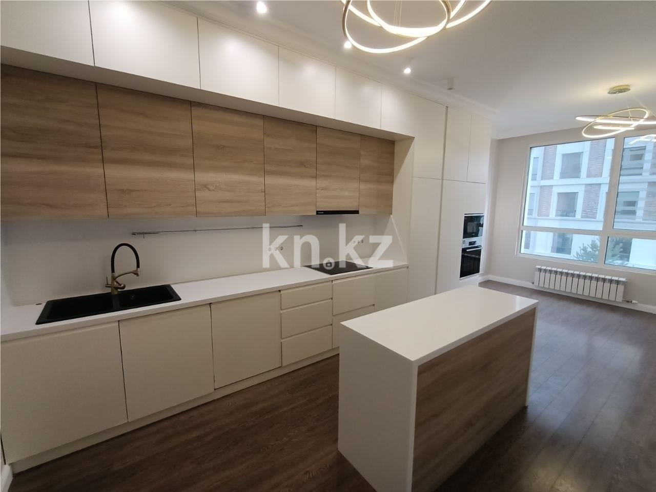 Продажа 4-комнатной квартиры, 210 м² в Астане - фото 8